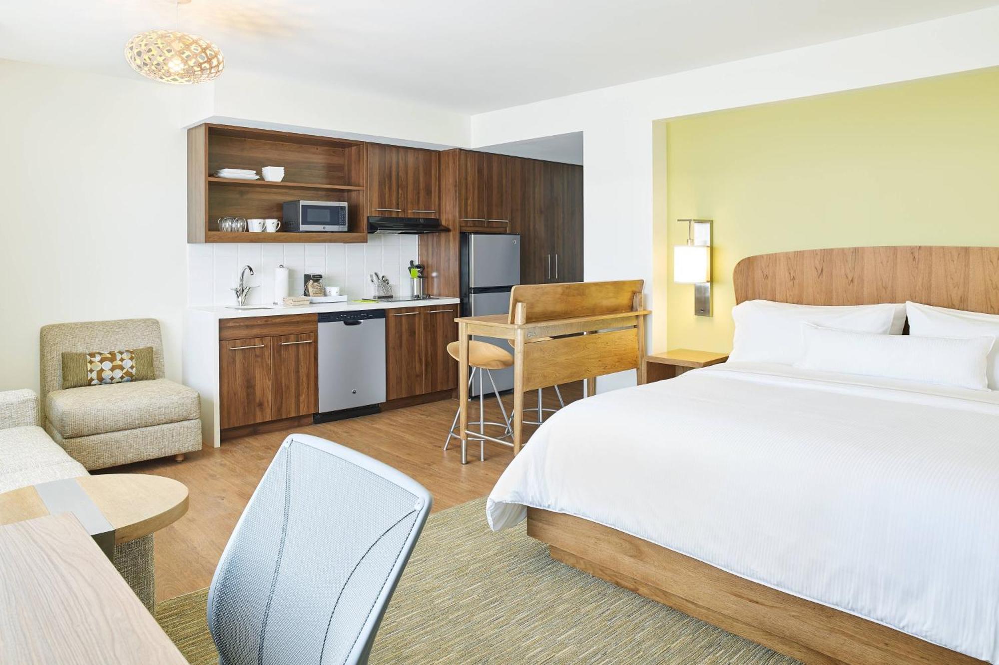 Element West Des Moines Hotel Exterior photo
